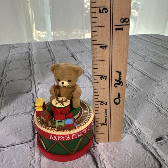 Baby's 1st Christmas 1981 ENESCO, Music Box, Bear, Train CirclingTop - Picture 6 of 15